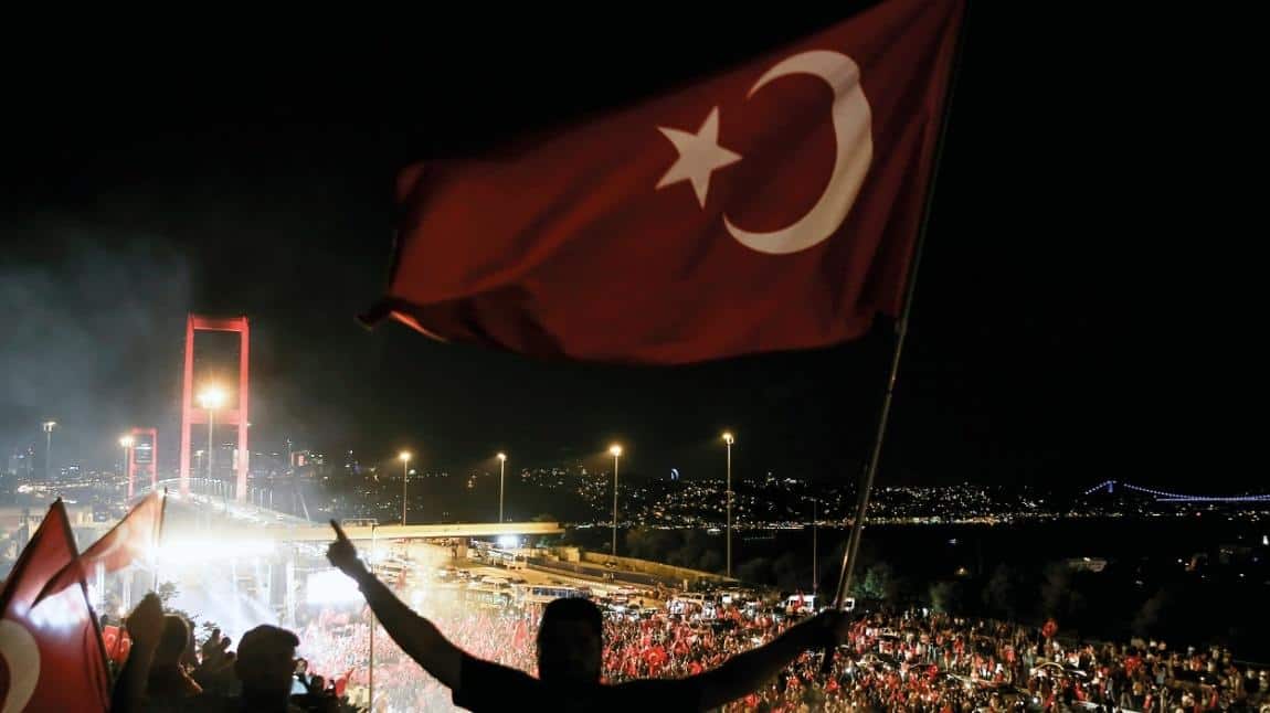 15 TEMMUZ DEMOKRASİ VE MİLLÎ BİRLİK GÜNÜ